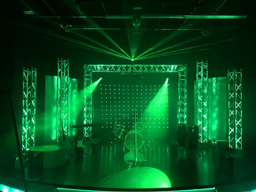 Independence Studio - Performance Stage