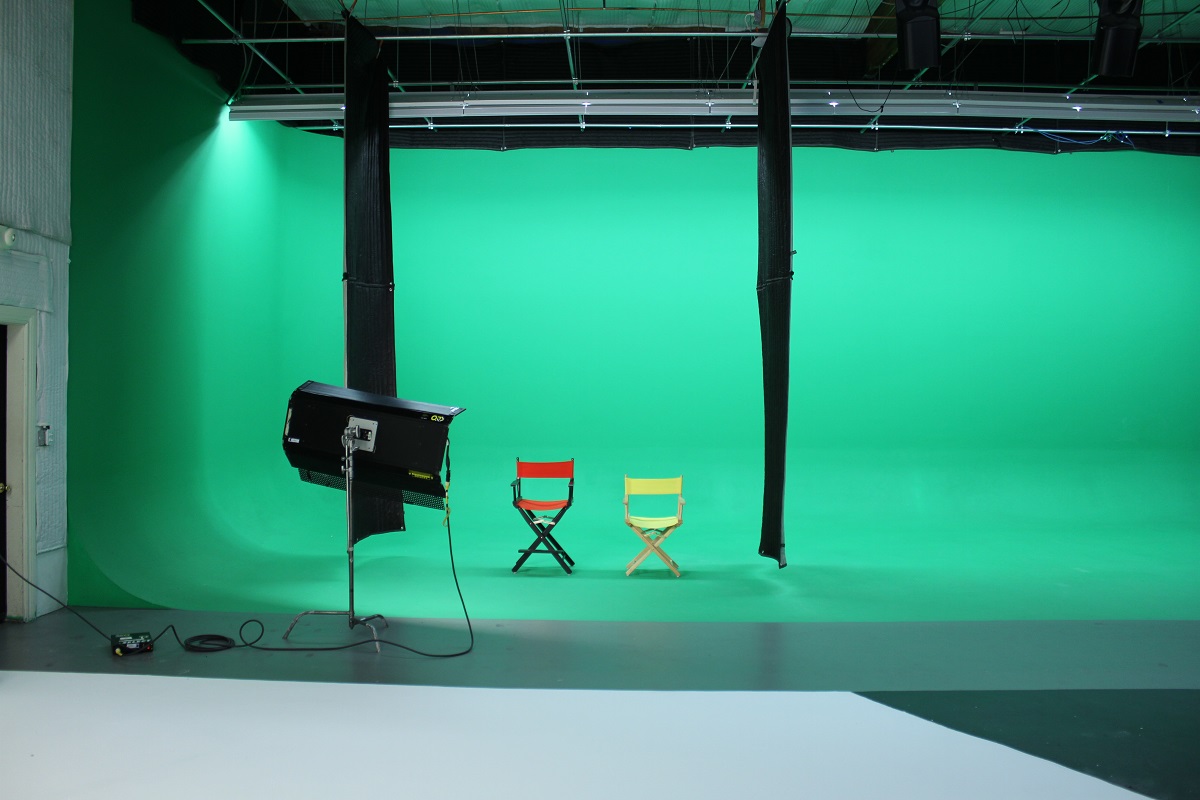 Independence Studio - Green Screen